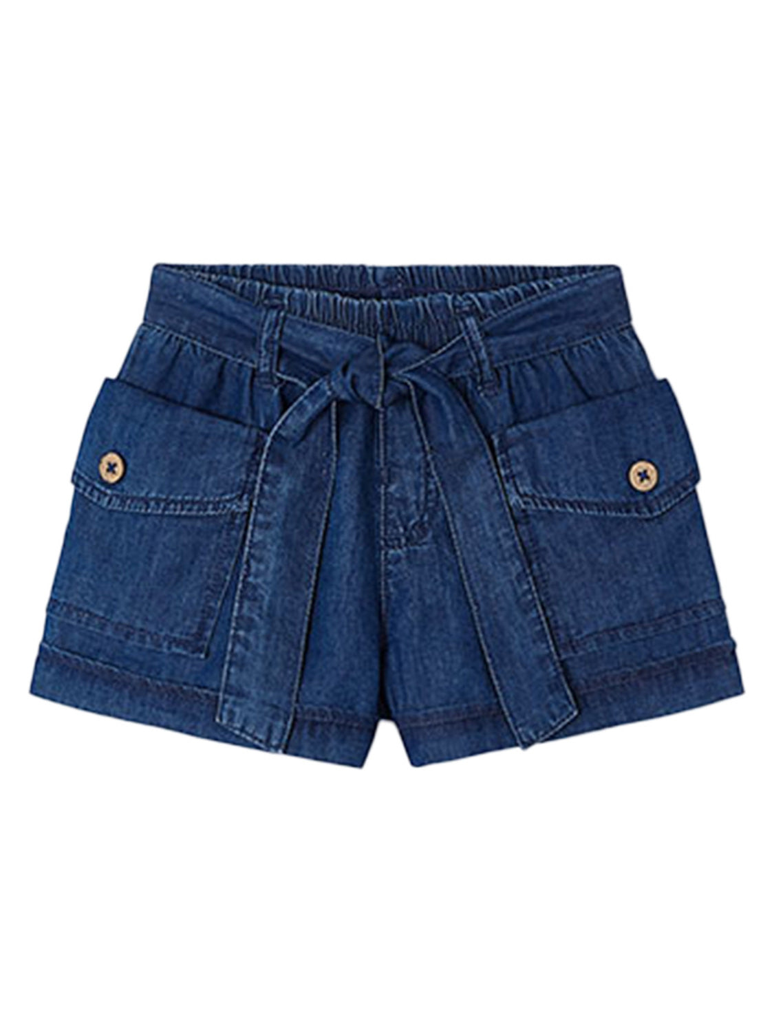 Shorts CHLOE in dunkelblau mit elastischem Bund, selbstbindendem Gürtel und seitlichen Klappentaschen mit Knöpfen, ideal für bequeme Kindermode bei bellybutton.