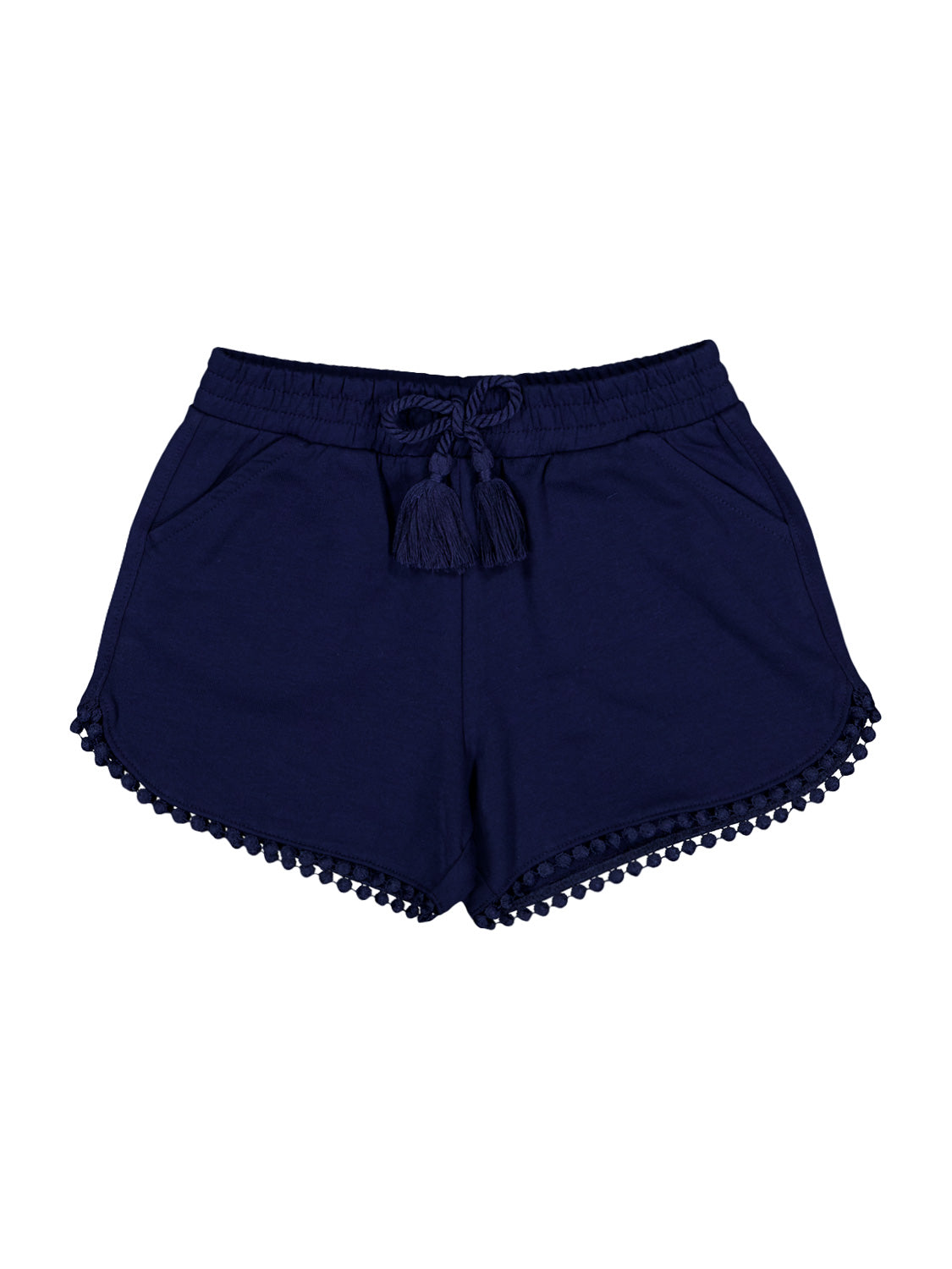 Sweatshorts Marineblau mit elastischem Bund, geflochtener Kordel und Quasten. Seitentaschen und runder Saum mit Pom-Pom-Fransen. Ideal für lässige Looks von bellybutton.