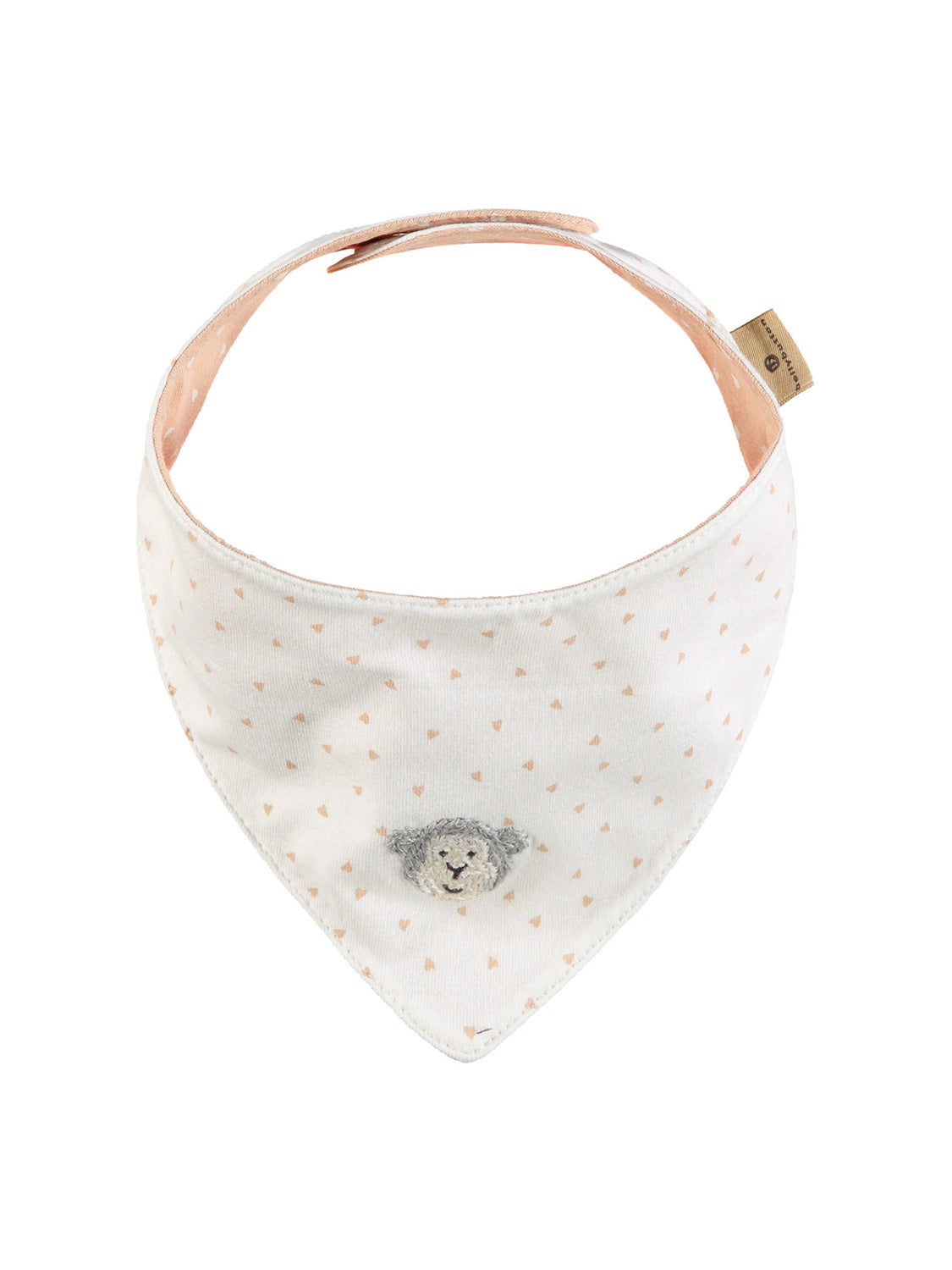 Dreieckiges Baby-Bandana Schal Cremeweiß mit pfirsichfarbenen Herzmotiven und gesticktem Schafsgesicht, mit weichem Verschlussriemen für den Hals. Ideal für modische Babykleidung von bellybutton.