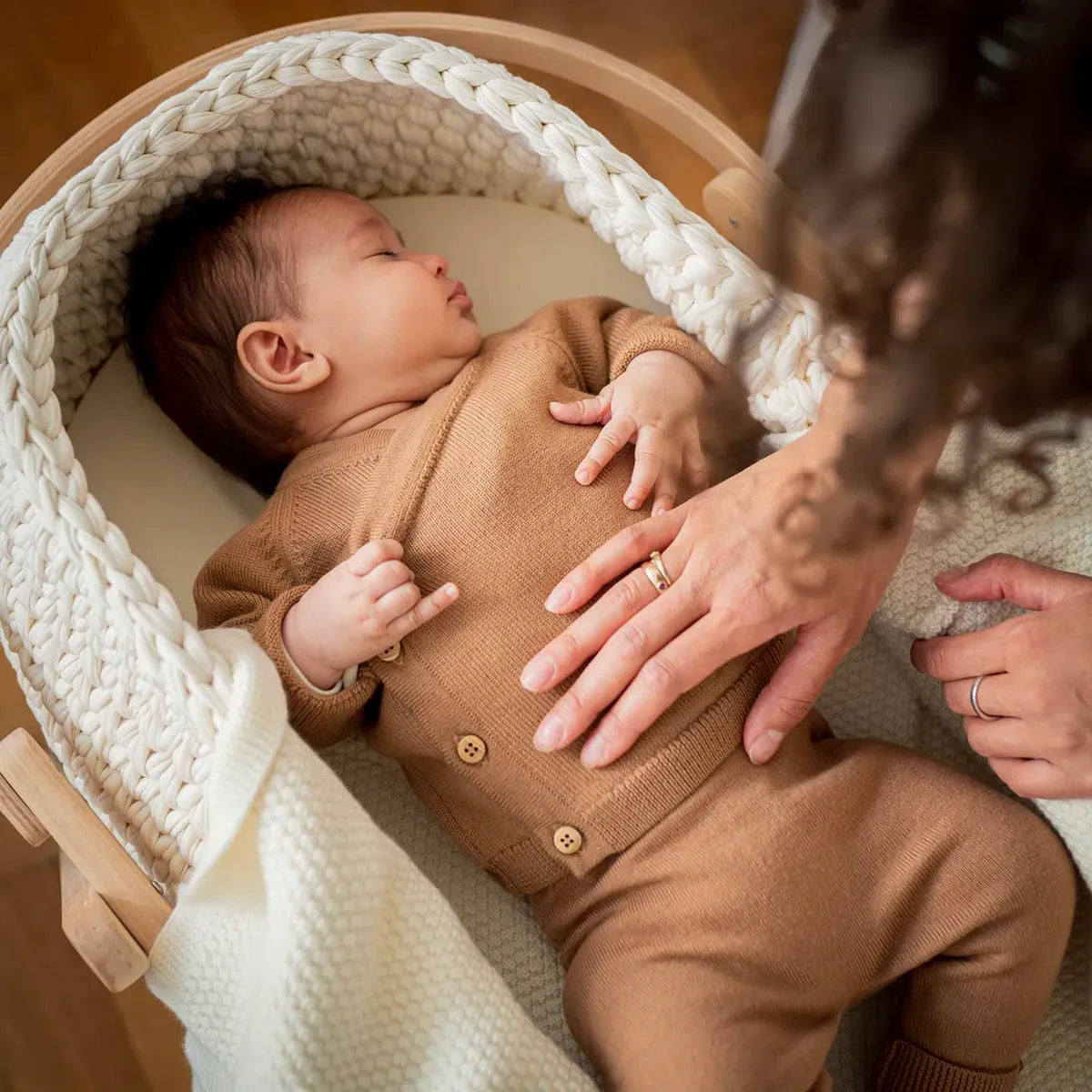 THE WOOLLY BABY JACKET - camel