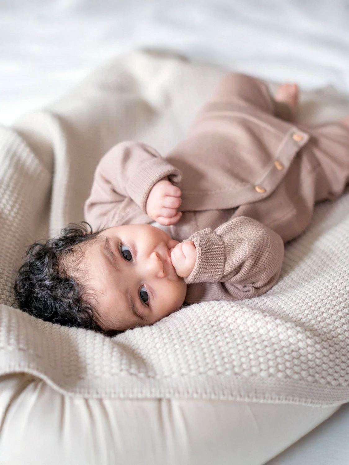 THE WOOLLY BABY JACKET - cappuccino