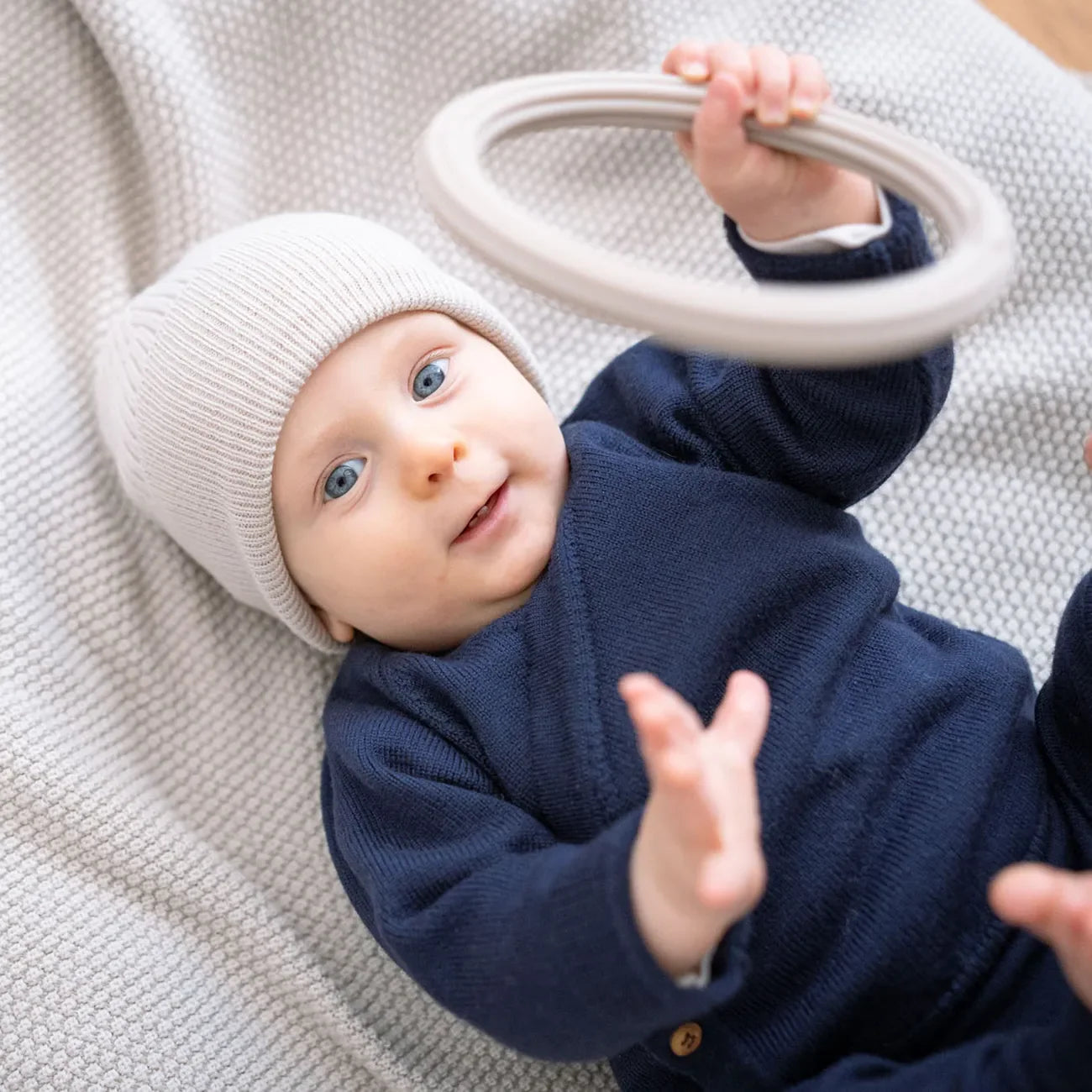 THE WOOLLY BEANIE - midnight blue