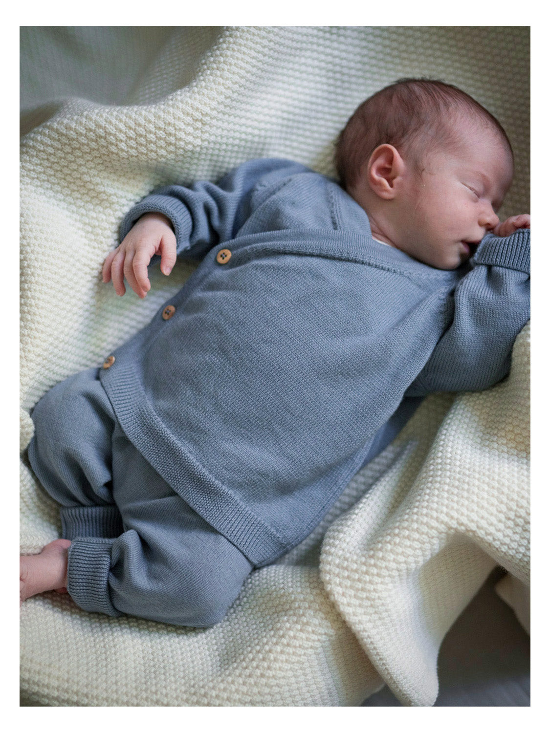 THE WOOLLY BABY JACKET - blue