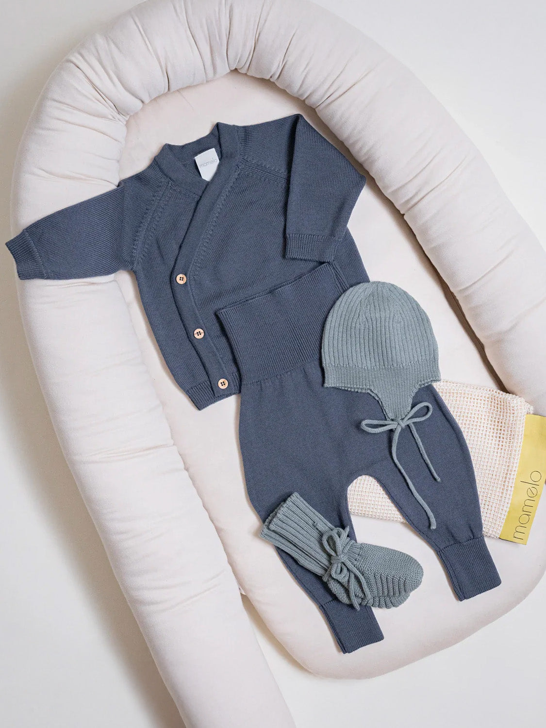 THE WOOLLY BABY BOOTIE - sage