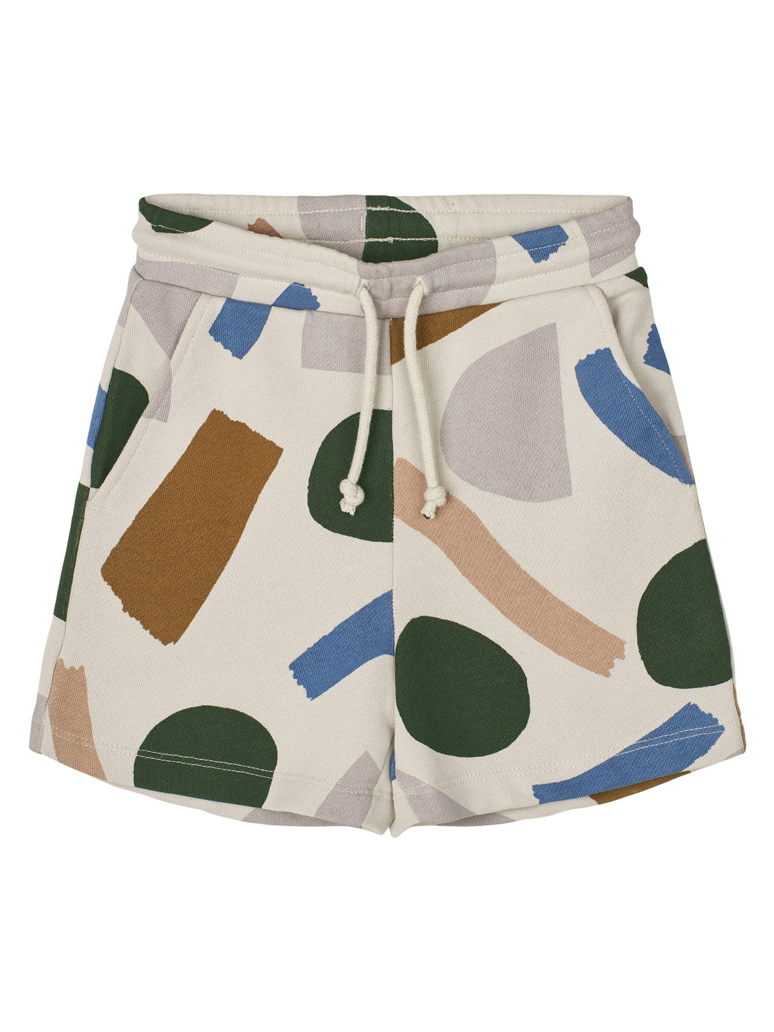 Sweatshorts GRAM PAINT STROKE in sandy sandy mit elastischem Bund und Taschen, verziert mit abstrakten Formen in Grün, Blau, Braun und Grau. Ideal für lässige Kindermode.