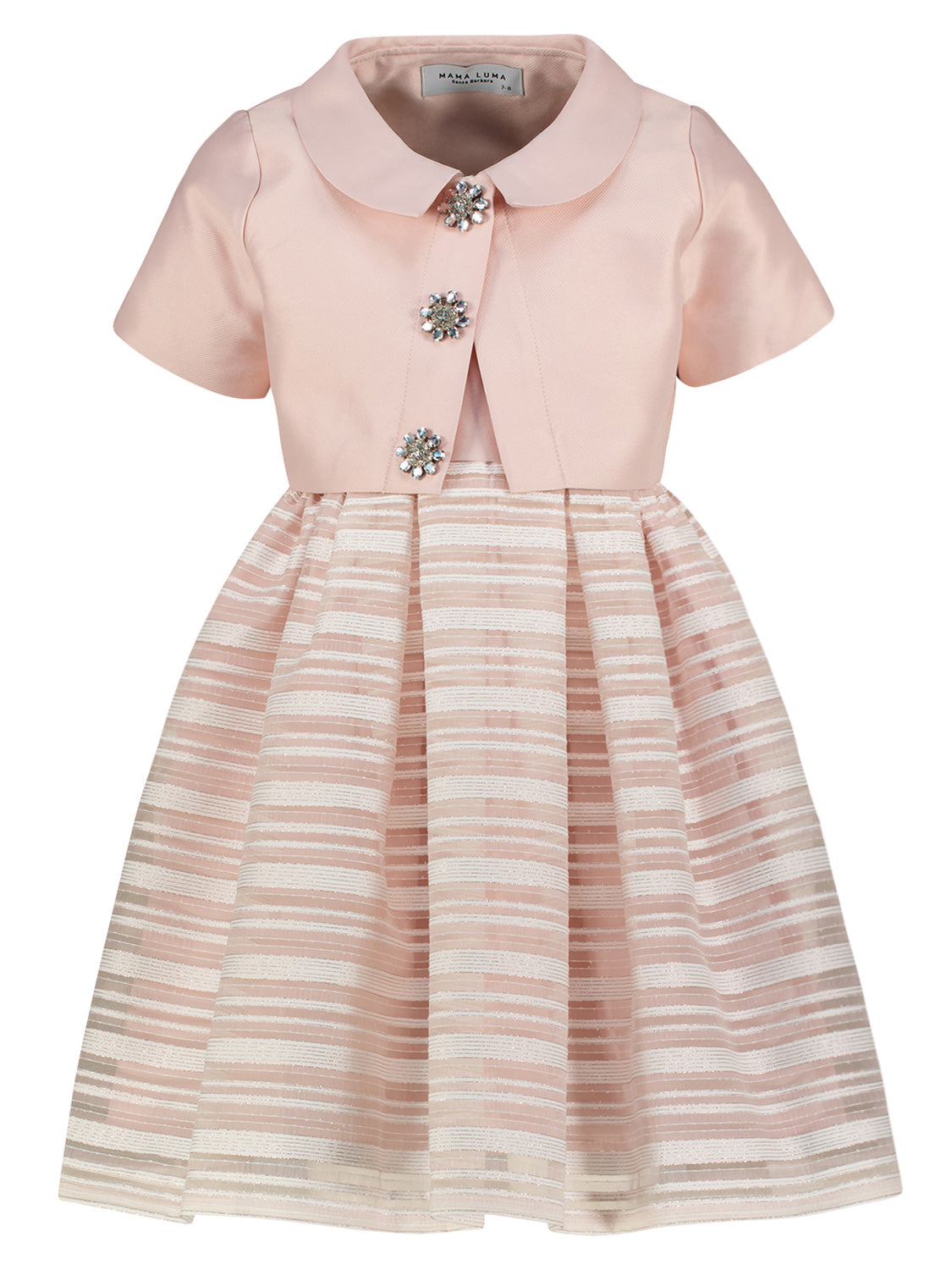 Kleid Rosa: Elegantes Trägerkleid mit Karee-Ausschnitt und passendem Kurzarm-Bolero, verziert mit kristallförmigen Knöpfen, aus zart roséfarbenem Satin von Mama Luma.
