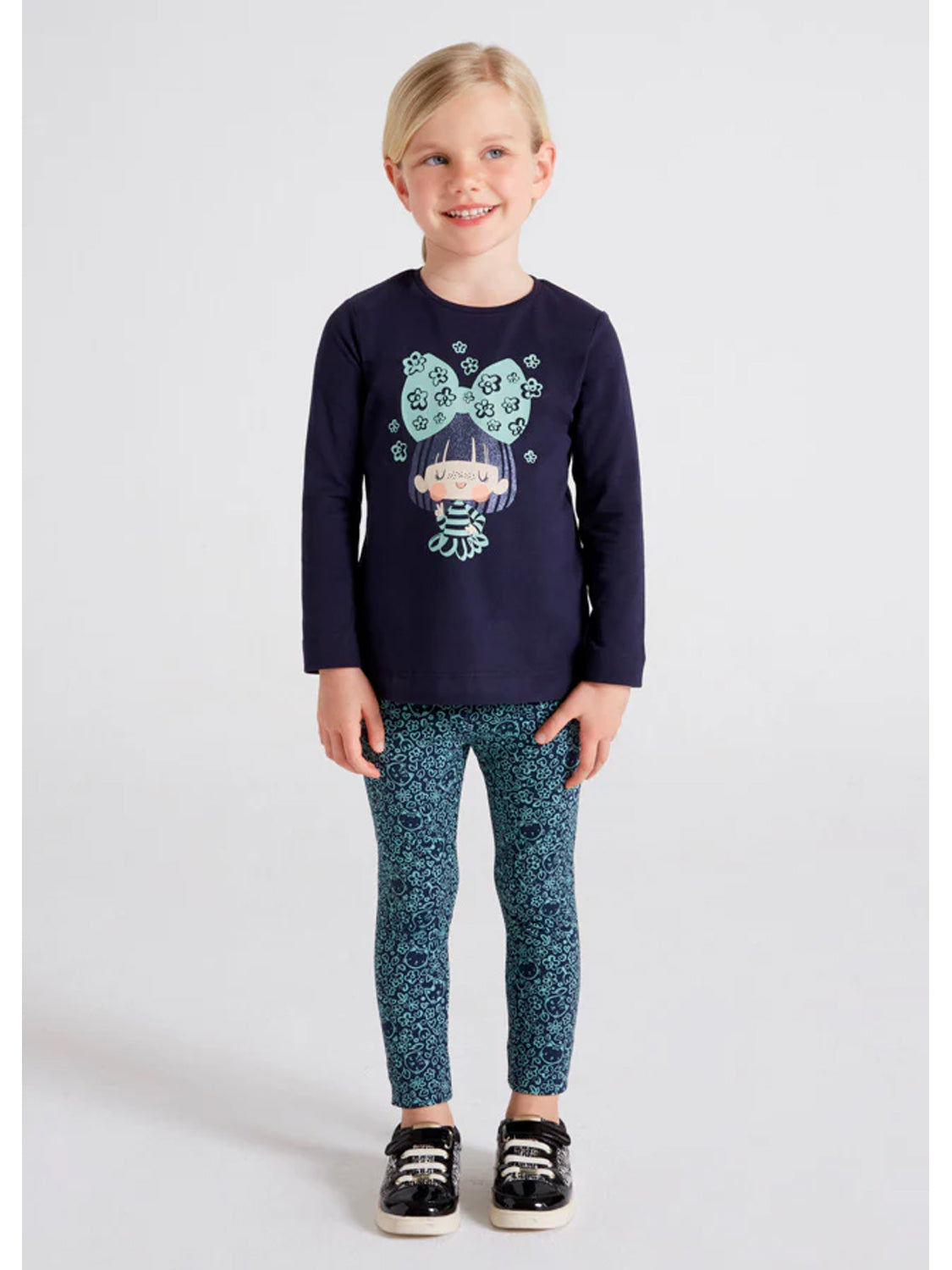 Navy blue leggings