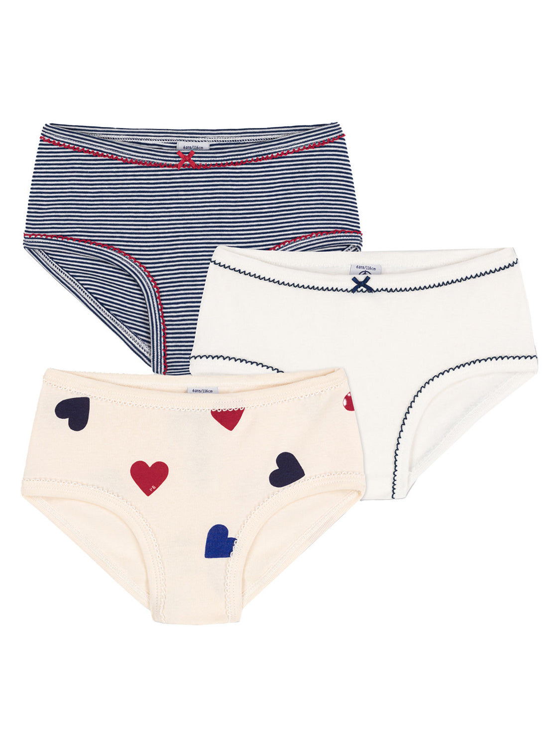 Dreierpack Slip HEARTS: gestreift mit roter Schleife, off-white mit Zickzack-Trimm und Schleife, cremefarben mit Herzmuster. Ideal für Kinder im Bauchbutton-Stil.