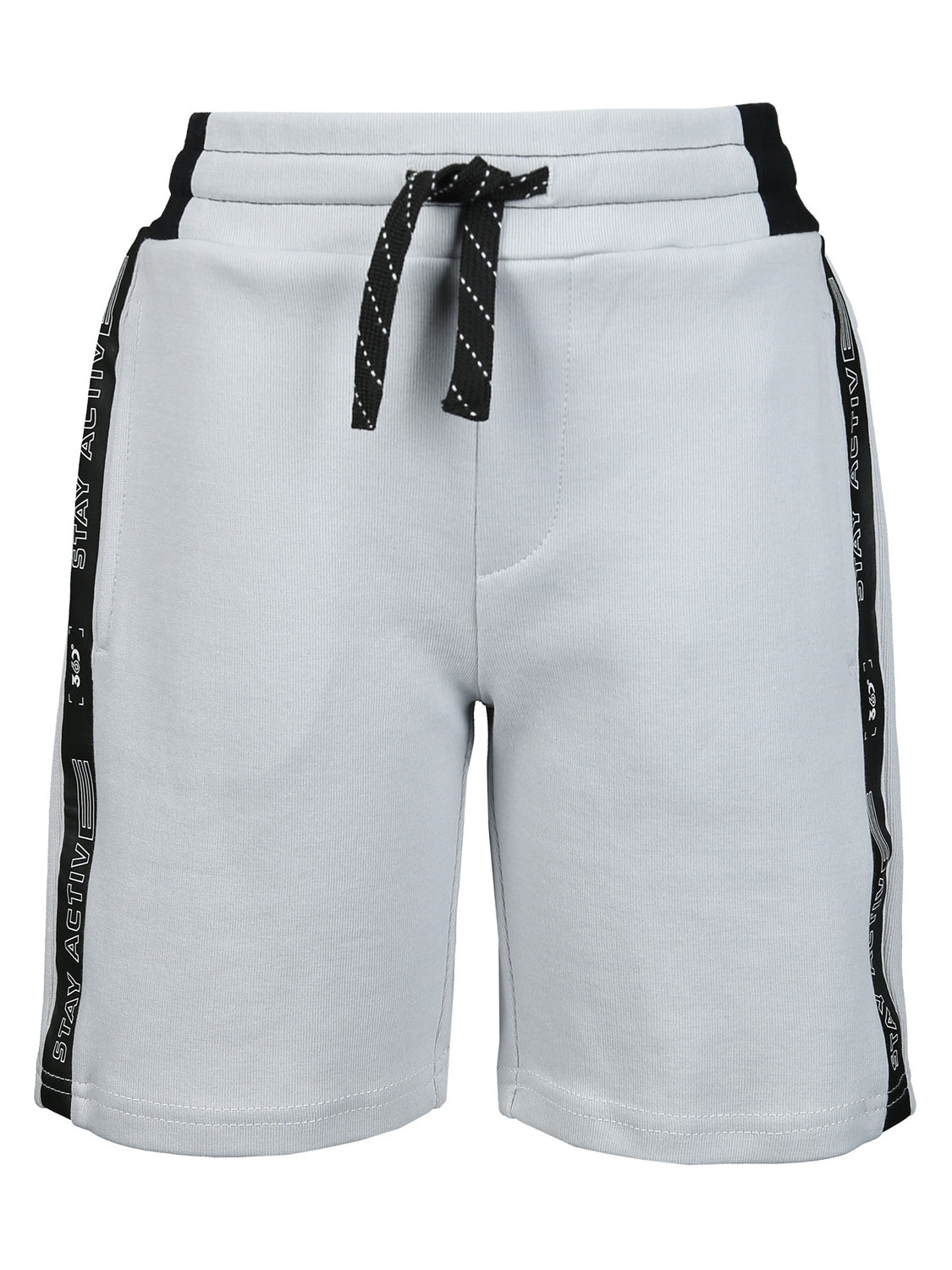 Bermuda-Shorts SPORT in chrome chrome mit elastischem Bund, schwarzem Kordelzug, Seitenstreifen STAY ACTIVE und praktischen Taschen. Ideal für aktive Kinder.