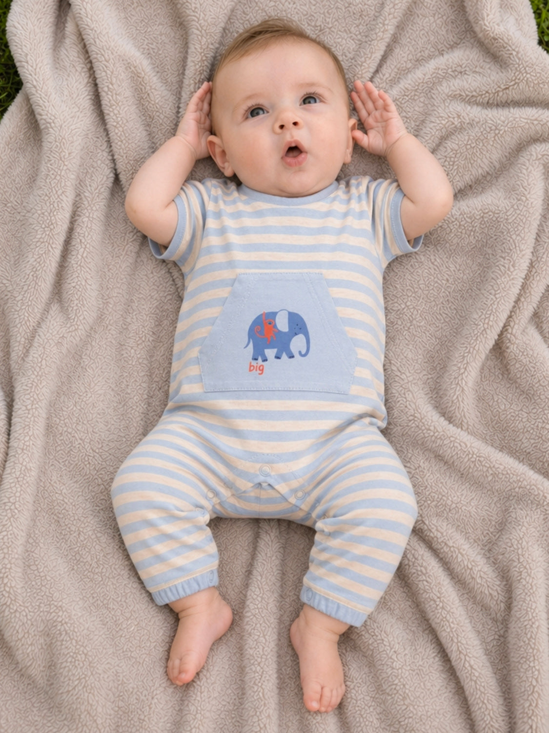 Overall Hellblau