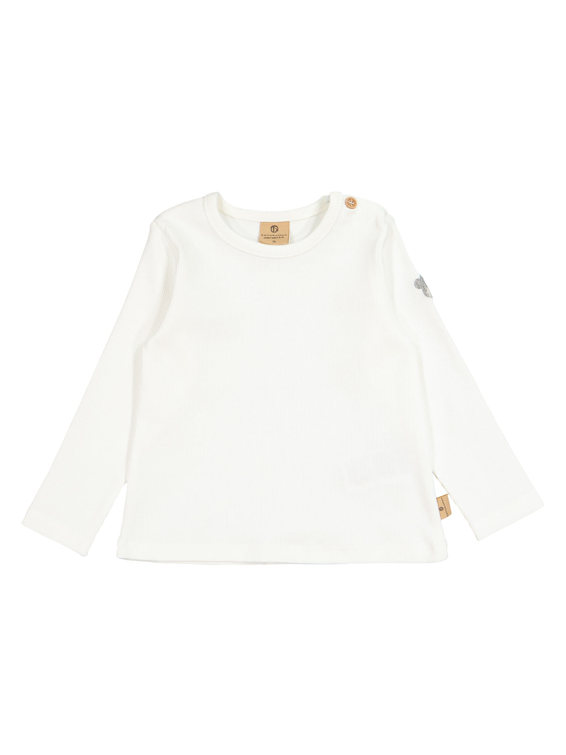 Langarmshirt Cremeweiß für Kleinkinder, aus Rippenstrick mit Rundhalsausschnitt und Knopfdetail an der Schulter, ideal für die stilvolle Kindermode von bellybutton.