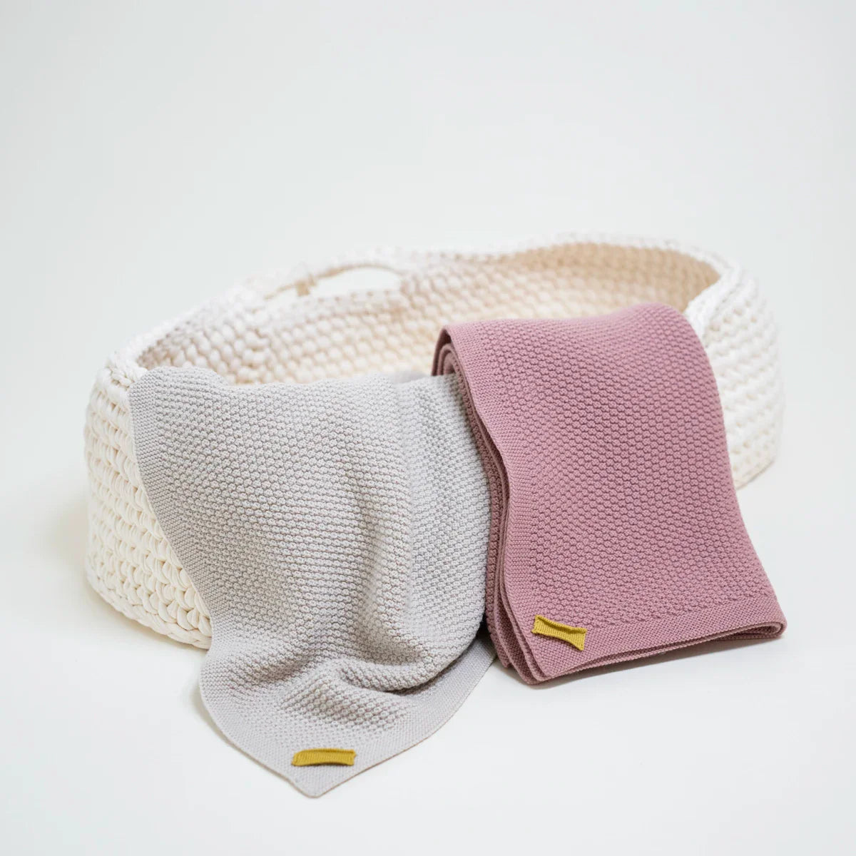 THE WOOLLY BLANKET - rose