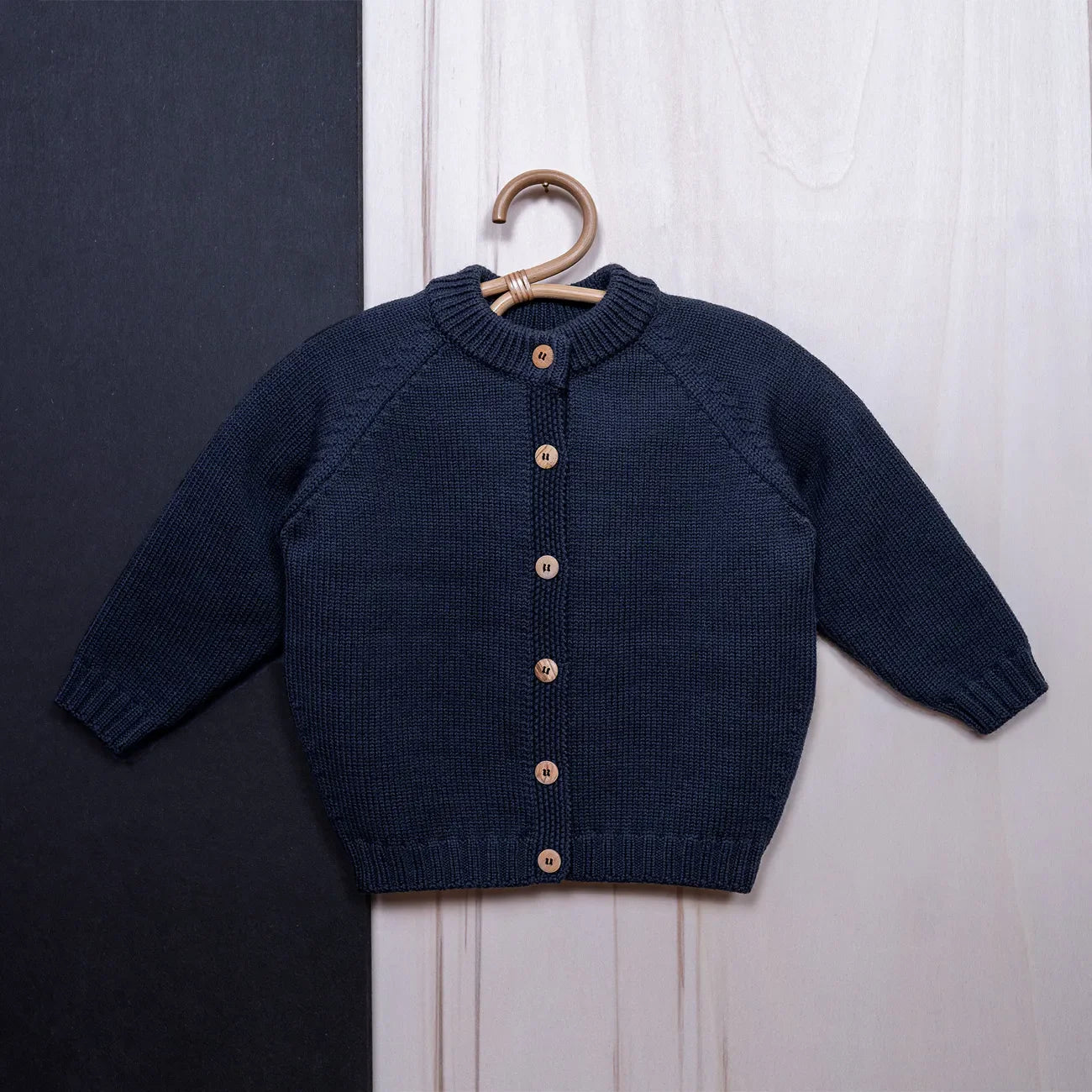 THE WOOLLY CARDIGAN - midnight blue