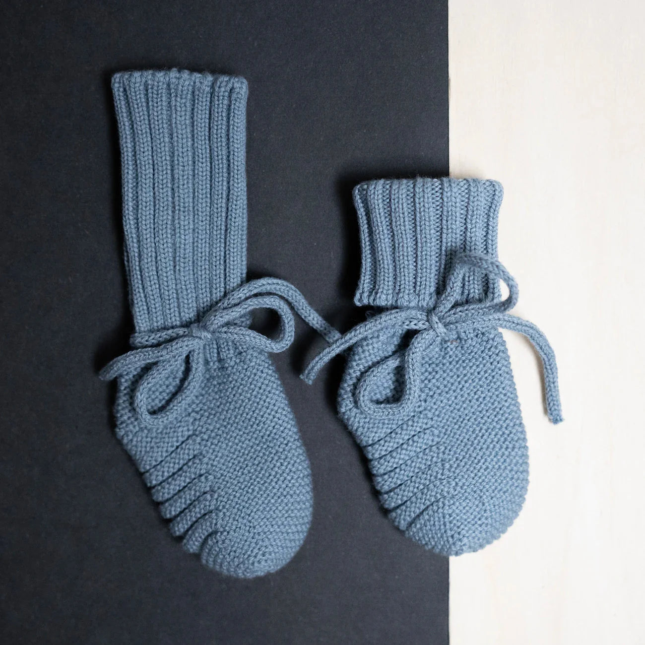 THE WOOLLY BABY BOOTIE - blue