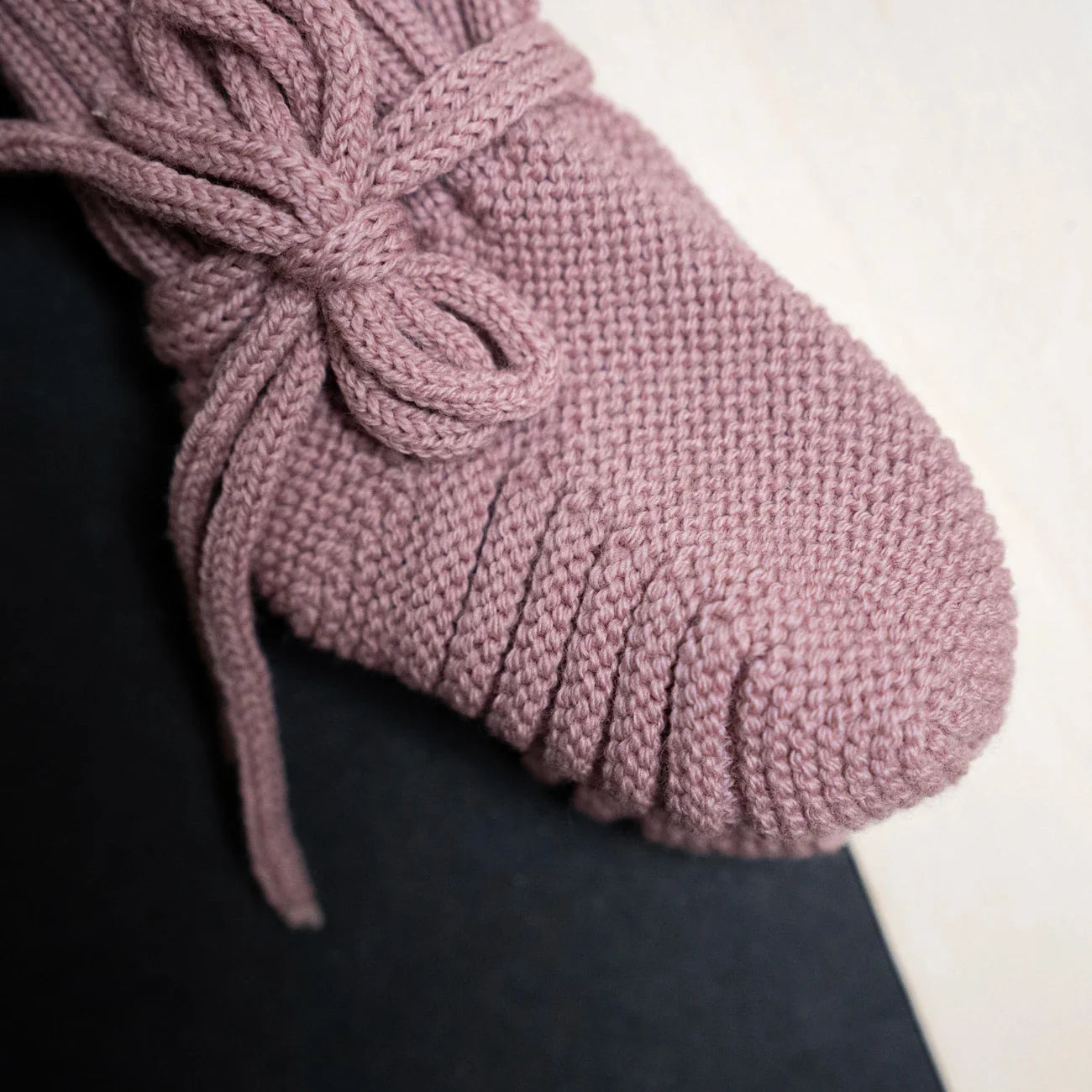 THE WOOLLY BABY BOOTIE - rose