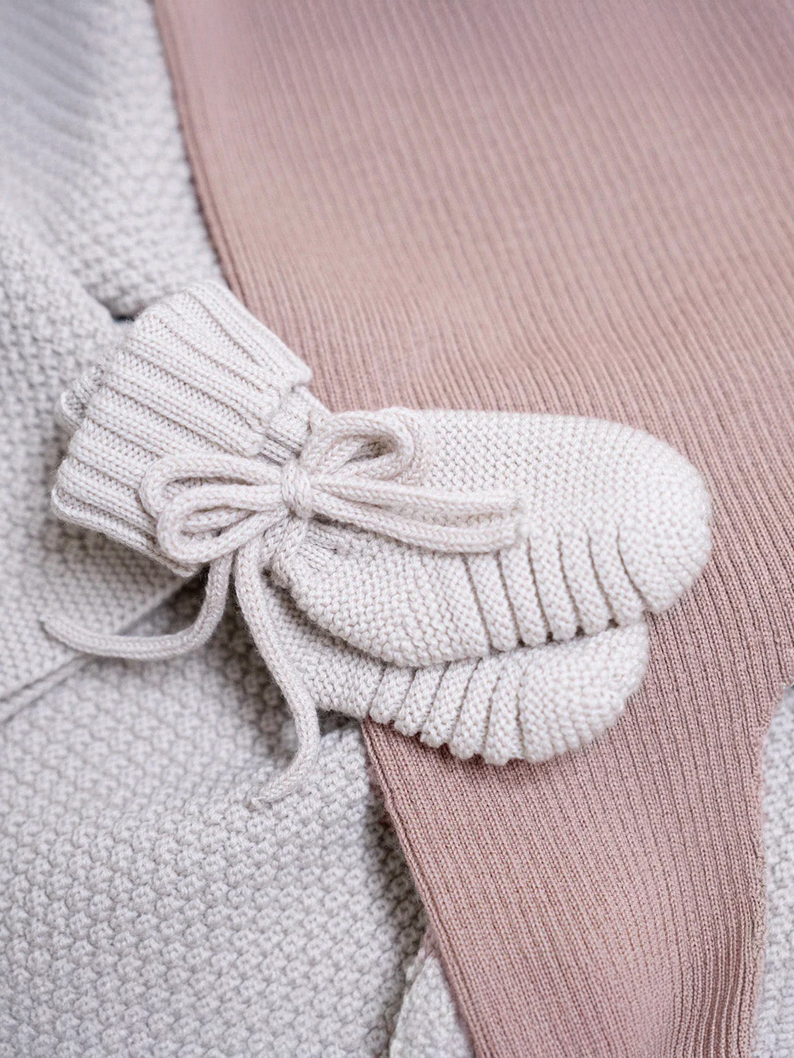 THE WOOLLY BABY BOOTIE - sand